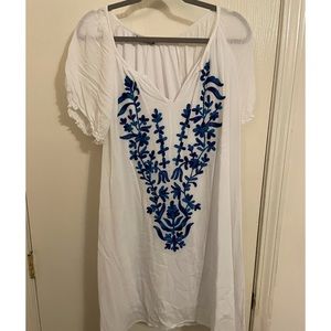 White/blue embroidered boho dress